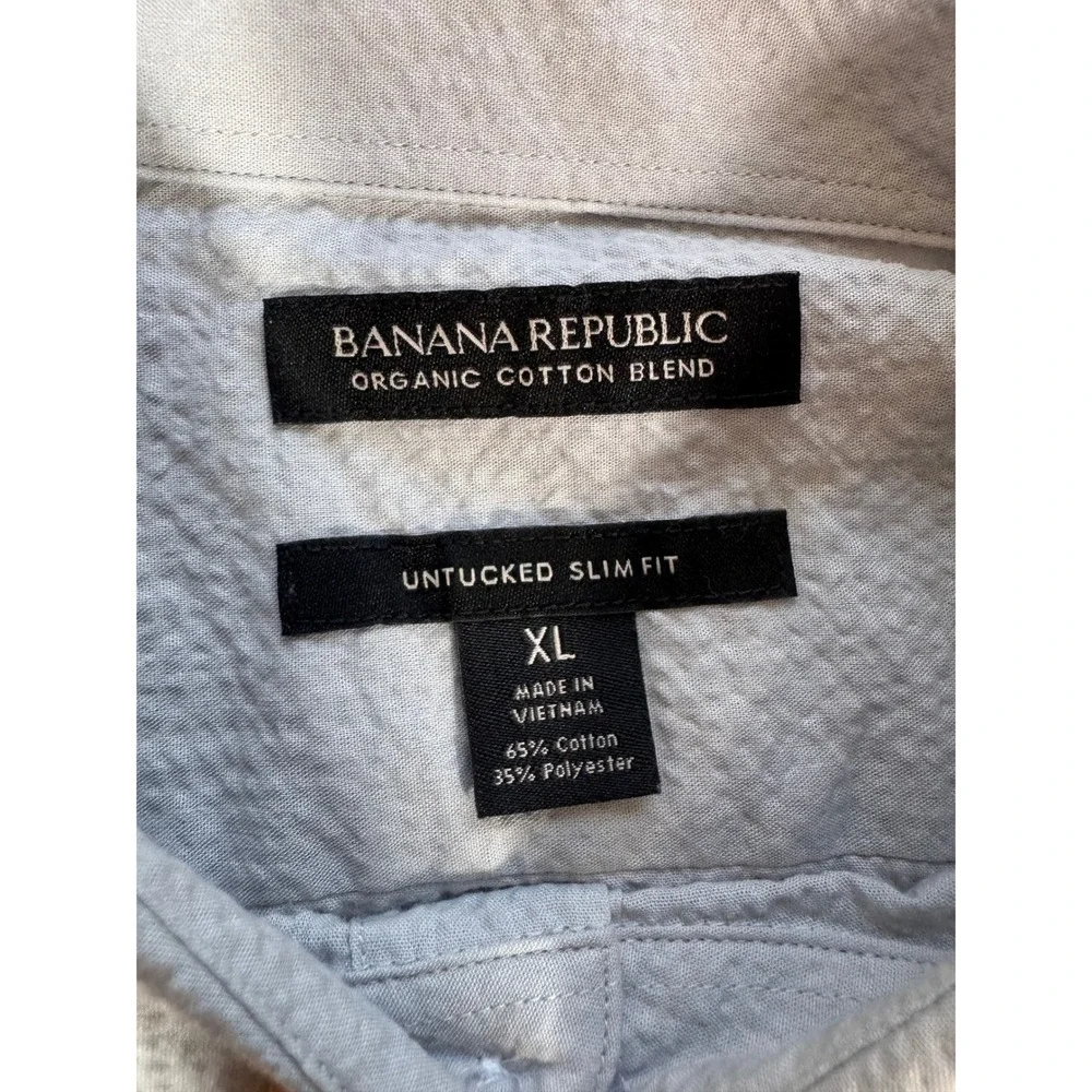 Banana Republic Men's XL Untucked Slim‎ Fit Gray Seersucker Cotton Blend Shirt